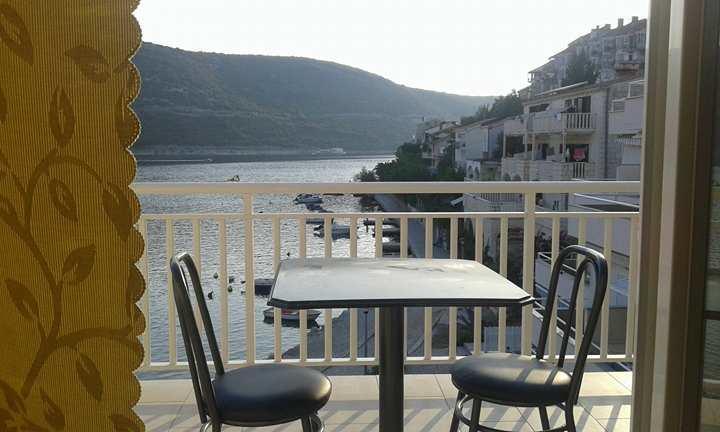 Apartmani Jopi ネウム エクステリア 写真