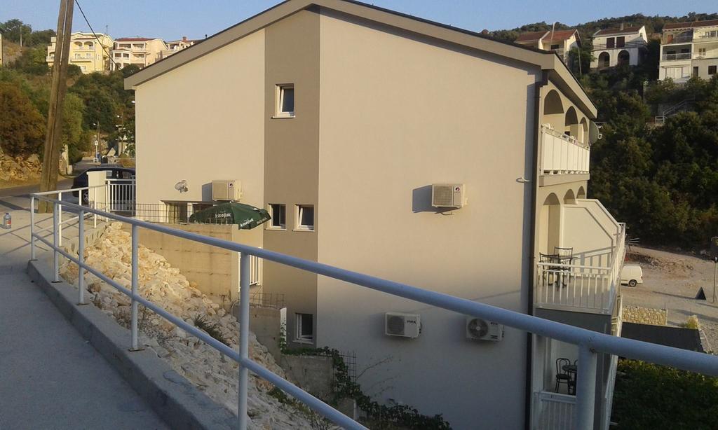 Apartmani Jopi ネウム エクステリア 写真
