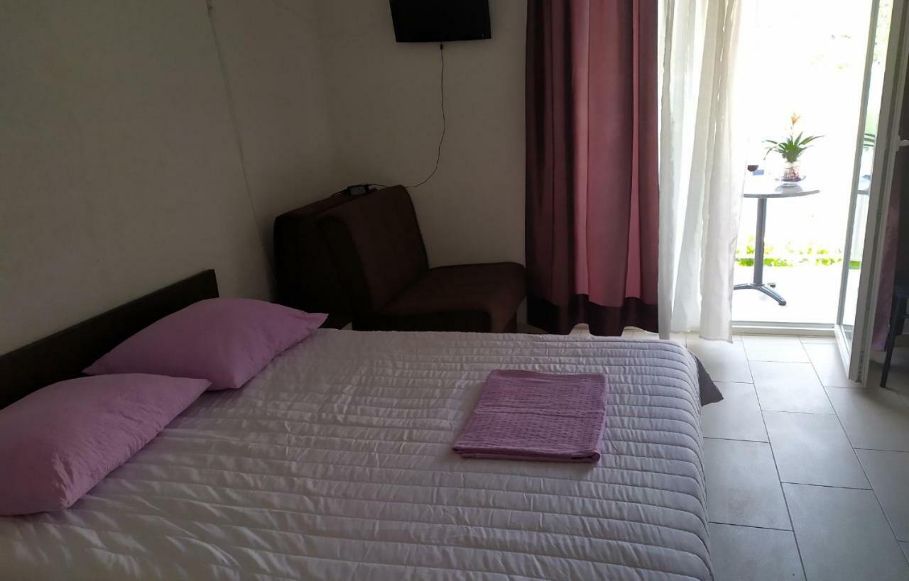 Apartmani Jopi ネウム エクステリア 写真