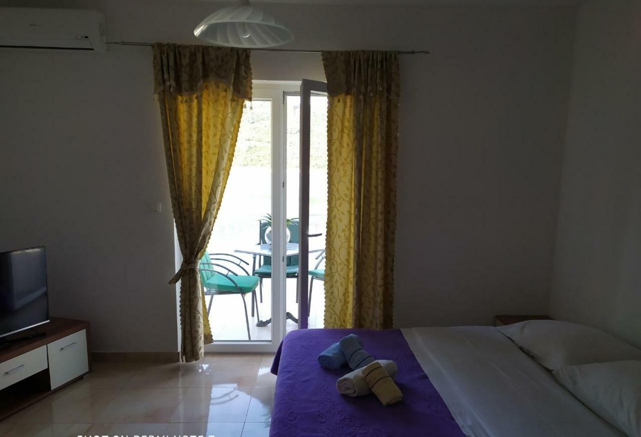 Apartmani Jopi ネウム エクステリア 写真